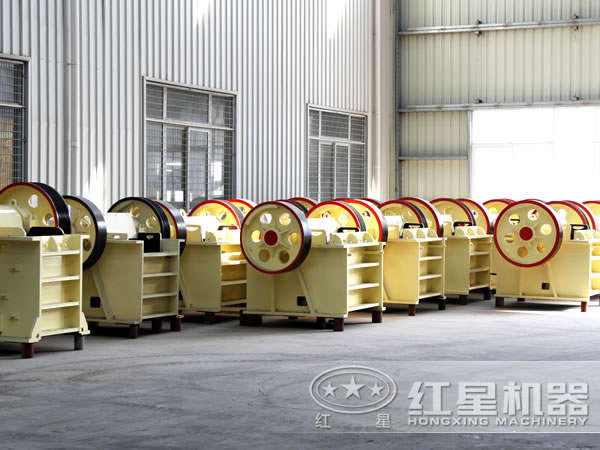 250X400、500X750碎石機生產(chǎn)廠家
