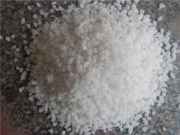 投資白云巖破碎生產(chǎn)線，年產(chǎn)100萬噸的需要哪些設(shè)備？成本多大